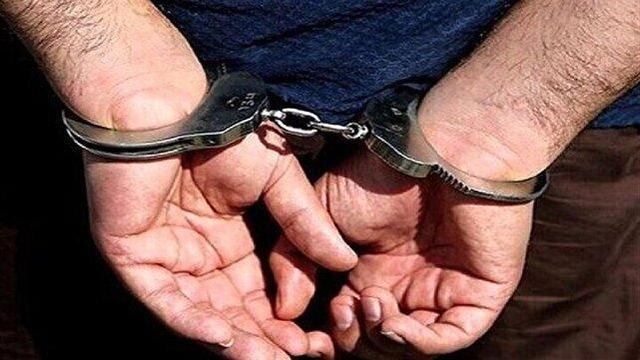 دستگیری کلاهبردار حرفه‌ای با عنوان قاضی جعلی در اراک