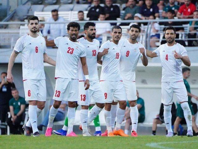 پخش مستقیم دیدارهای تیم ملی فوتبال در سینما ساوه