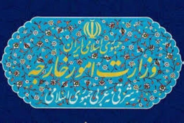 وزارت خارجه: در دفاع از خود برای هدف قرار دادن پایگاه‌های متجاوز درنگ نمی‌کنیم