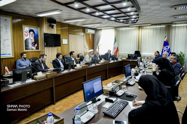 نشست معاون امور حقوقی و مجلس وزارت نفت با مسئولان معاونت راهبردی و امور مجلس ریاست‌جمهوری