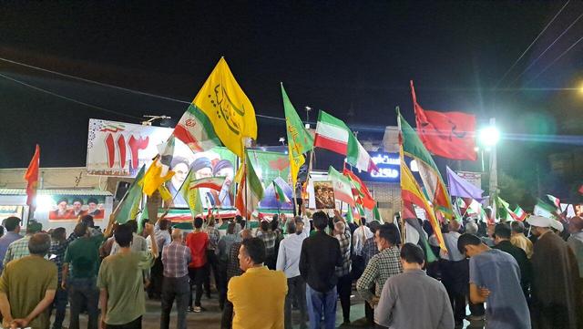 شب صد و یکم؛ هم‌آوایی قلم‌ها و پرچم‌ها در اردستان