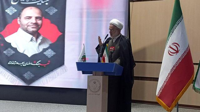 پورذهبی: شهدای کردستان نماد وحدت اقوام هستند