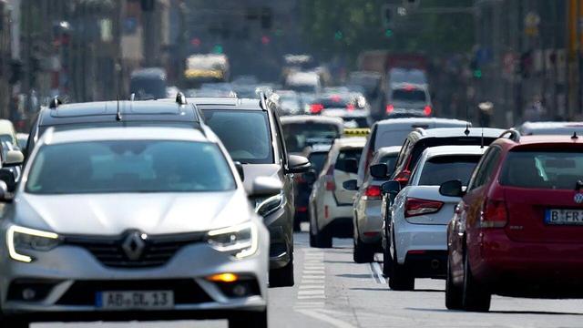 حمایت هفت کشور اروپایی از توسعه خودروهای برقی به جای تغییر استاندارد آلاینده‌ها