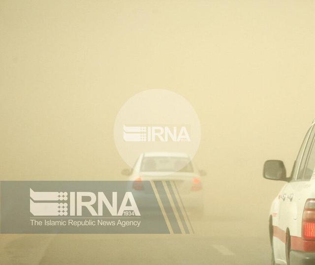زابل در محاصره طوفان؛ سرعت وزش باد از ۱۰۰ کیلومتر فراتر رفت