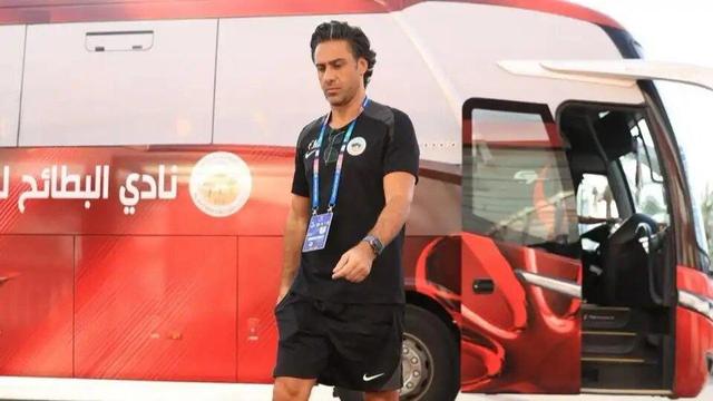 پایان ماموریت سرمربی محبوب استقلالی‌ها در امارات