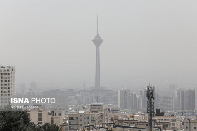 ببینید | طوفان و رعد و برق در تهران