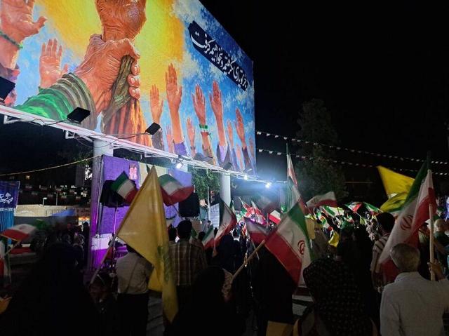 یکصد و دومین شب حماسه حضور در شیراز؛ تداوم همبستگی مردمی و تجدید عهد با آرمان‌های انقلاب