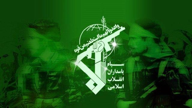 فوری| دو کشتی متخلف در تنگه هرمز توسط نیروی دریایی سپاه هدف قرار گرفتند
