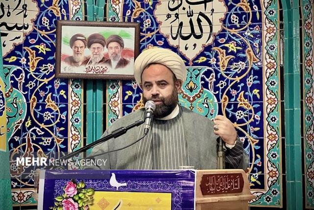 امام جمعه سیراف: محرم بستری برای تقویت همبستگی و روحیه ایستادگی است