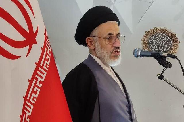 خطیب جمعه بیرجند: ایجاد یأس و اختلاف، راهبرد دشمن برای تضعیف انسجام ملی است
