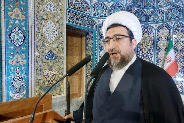 امام جمعه تبریز: ملت ایران پرچم عزت، آزادگی و مقاومت را بر زمین نخواهد گذاشت