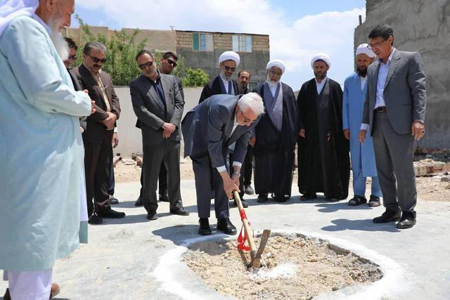 کلنگ مصلای خاتم‌الانبیا(ص) اهل سنت در بجنورد به زمین زده شد