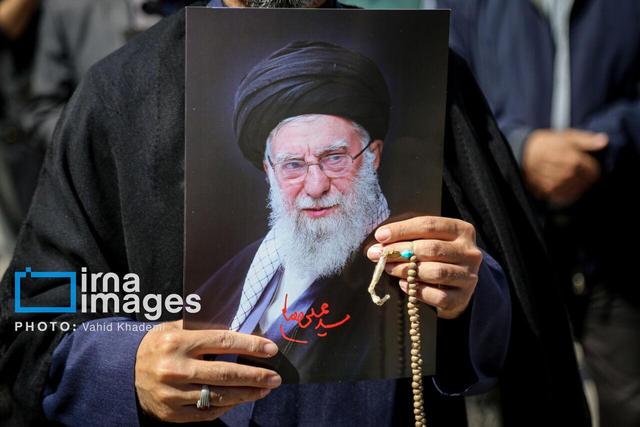 غمِ عشقت خیابان پَرورم کرد