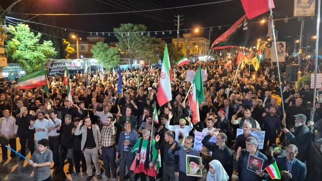 اسفرورین در آغاز محرم؛ عزای حسینی رنگ و بوی شب ۱۰۷ را گرفت