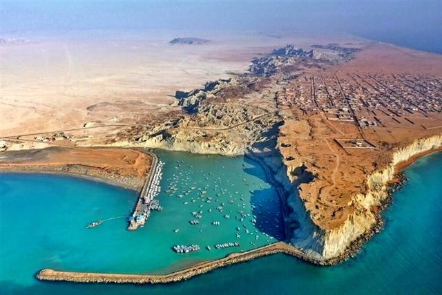 سواحل مکران در مسیر تبدیل به قطب اقتصاد دریامحور و گردشگری ایران