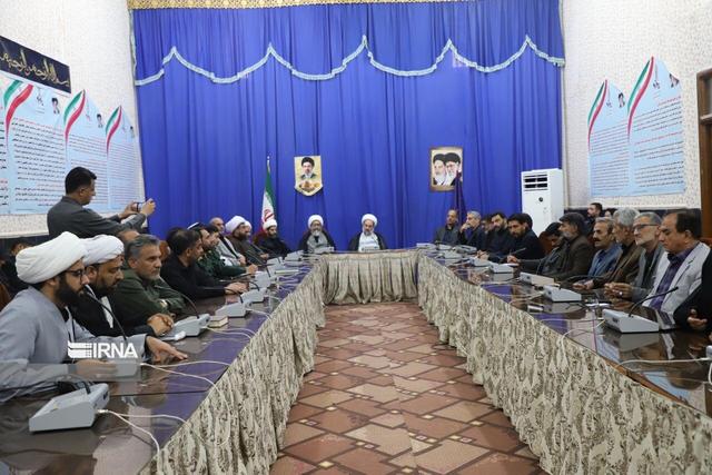 امام جمعه زاهدان: تقویت وحدت و حضور مردمی، پشتوانه اقتدار کشور در برابر تهدیدهاست