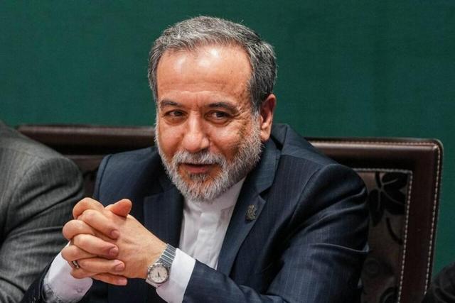 وزیر امور خارجه: هدایت‌های دلسوزانه رهبر انقلاب، پشتوانه‌ صیانت از عزت ملی است