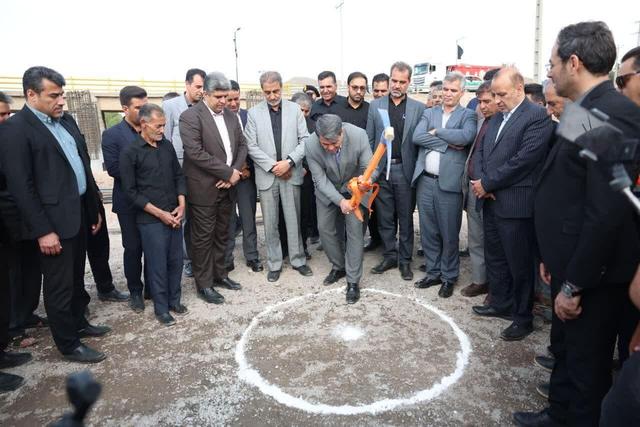 کلنگ عملیات احداث دو محور مهم در شهرستان شهربابک به زمین زده شد