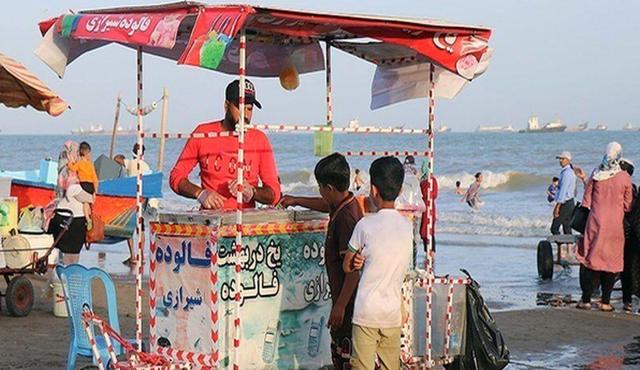 ضوابط جدید شهرداری بندرعباس برای فعالیت دستفروشان ساحلی