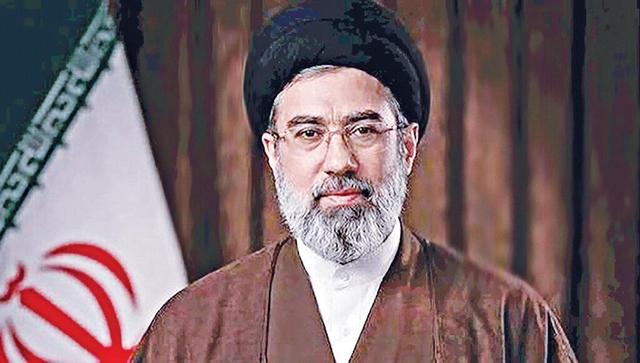 رهبر انقلاب: مذاکرات حضوری آینده به معنای پذیرش نظر دشمن نخواهد بود