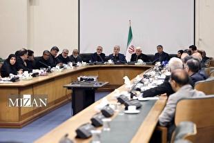 عارف در ستاد تشییع امام شهید: هماهنگی ملی برای برگزاری هرچه باشکوه‌تر آیین تشییع و وداع با رهبر شهید انقلاب