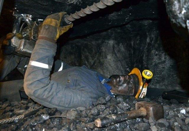 تغییر در قوانین بازنشستگی مشاغل سخت/ محدودیت‌های جدید اعلام شد