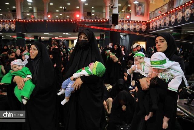 مراسم شیرخوارگان حسینی در حسینیه اعظم زنجان