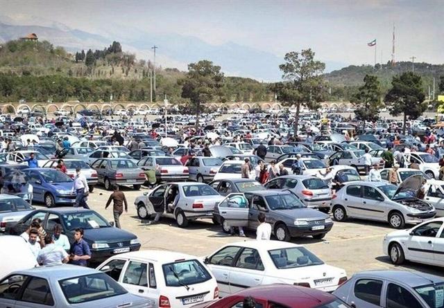 قیمت خودرو سریع‌تر از تورم رشد کرد/ اعتراض به موج تازه گرانی +جدول