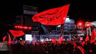 شور حسینی در ماه محرم؛ صد و دوازدهمین شب اجتماع بروجردی‌ها + فیلم