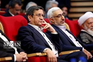 همتی: ۴.۵ میلیارد دلار به ذخایر ارزی کشور در دوران جنگ افزوده شد