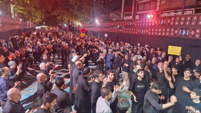عزاداری شب های محرم در صد و دوازدهمین تجمع مردم لاهیجان