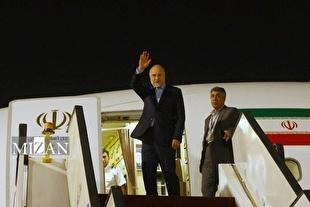 قالیباف وارد مسقط شد