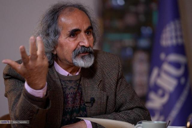 آزاد ارمکی: برگزاری انتخابات به معنای دموکراسی نیست/ می توان انتخابات برگزار نکرد اما جامعه‌ای دموکراتیک داشت