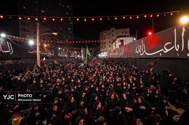 عزاداری دهه اول محرم ۱۴۰۵ در حسینیه ریحانة الحسین