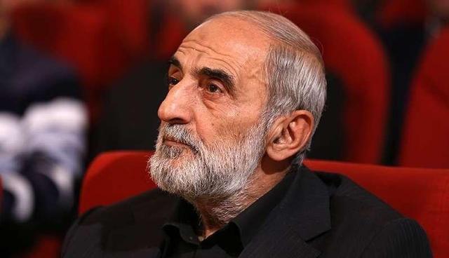 حسین شریعتمداری خطاب به تیم مذاکره: واقعا می خواهید تنگه هرمز را باز کنید و بازرسان آژانس را بذیرید؟