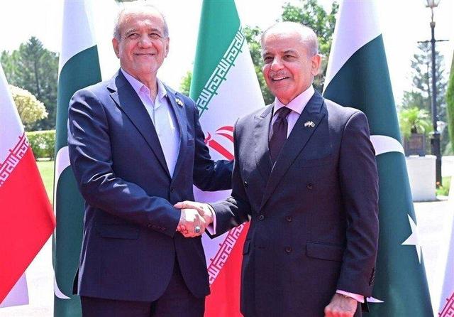 ببینید | پزشکیان: ما هیچ‌گاه و با هیچ‌کس درباره توان دفاعی‌مان مذاکره نخواهیم کرد