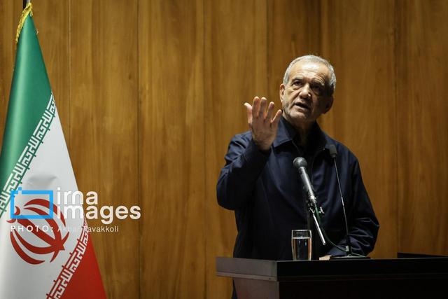 پست عاشورایی پزشکیان