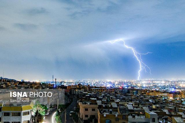 پیش بینی هواشناسی؛ رگبار باران، رعد و برق و خیزش گردوخاک در این استان‌ها