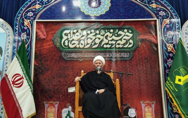 حجت‌الاسلام اختردانش: بصیرت شرط ماندگاری در جبهه حق است