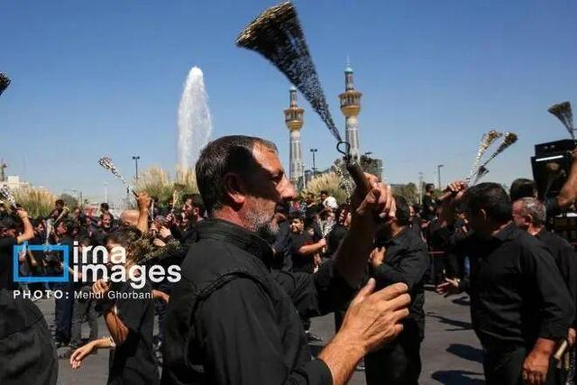 ۶۰۰ مجوز دسته روی در مشهد صادر شده است