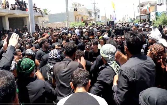 عزاداری ظهر عاشورا در دیر