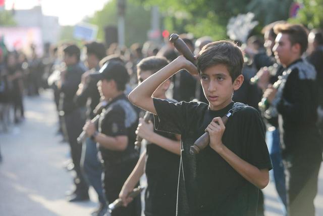 زنجیرزنی الشتری‌ها در عصر عاشورا