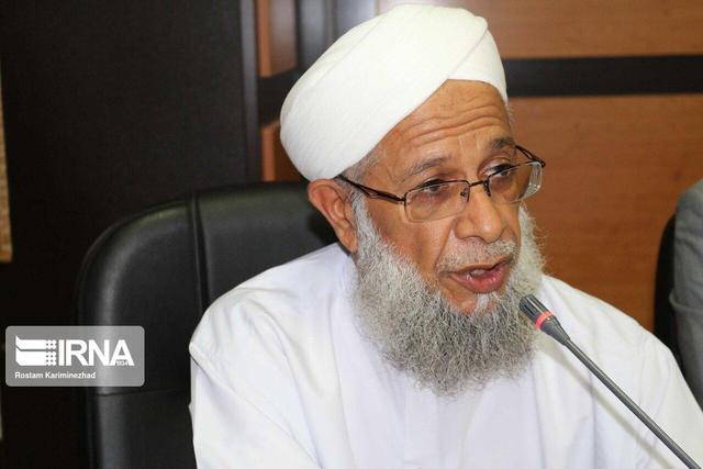 امام جمعه موقت اهل سنت چابهار: تشییع شهدا تجدید میثاق با آرمان‌های والای شهیدان است