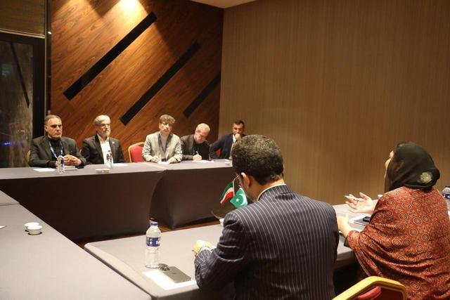 استقبال ایران از پذیرش دانشجویان نخبه‌ پاکستانی در دانشگاه سیستان‌وبلوچستان