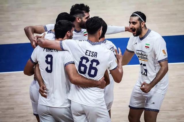 ایران 2 - کوبا صفر /ست دوم