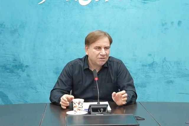 استاندار بوشهر: تمهیدات اعزام داوطلبان استان به آیین تشییع رهبر شهید فراهم شد