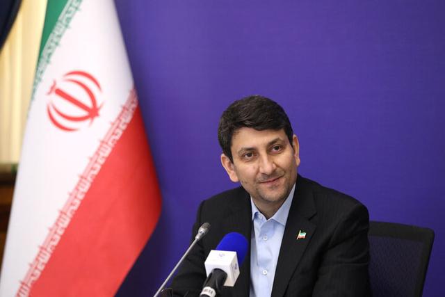 تأکید وزیر ارتباطات بر تداوم برق‌رسانی به سایت‌های ارتباطی