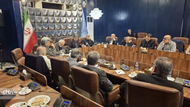 اصفهان می‌تواند محور شکل‌گیری اتحادیه ملی تأمین مواد اولیه صنایع‌دستی شود