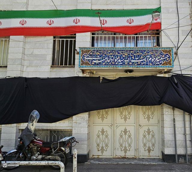 اتاقی که شاهد تولد و عقد رهبر شهید بود؛ گزارش تصویری-تشریحی اطلاعات آنلاین از یک خانه تاریخی ۱۰۰ ساله در مشهد مقدس