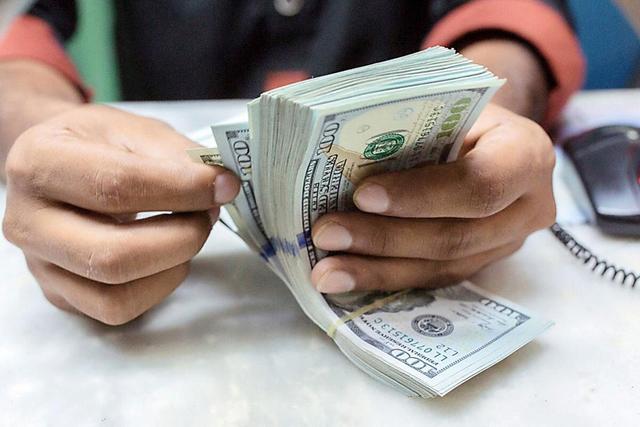 قیمت دلار در بازار آزاد امروز سه‌شنبه ۹ تیر ۱۴۰۵/ دوباره قیمت‌ها بالا رفت؟ +جدول